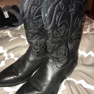 Ariat Cowgirl Boots